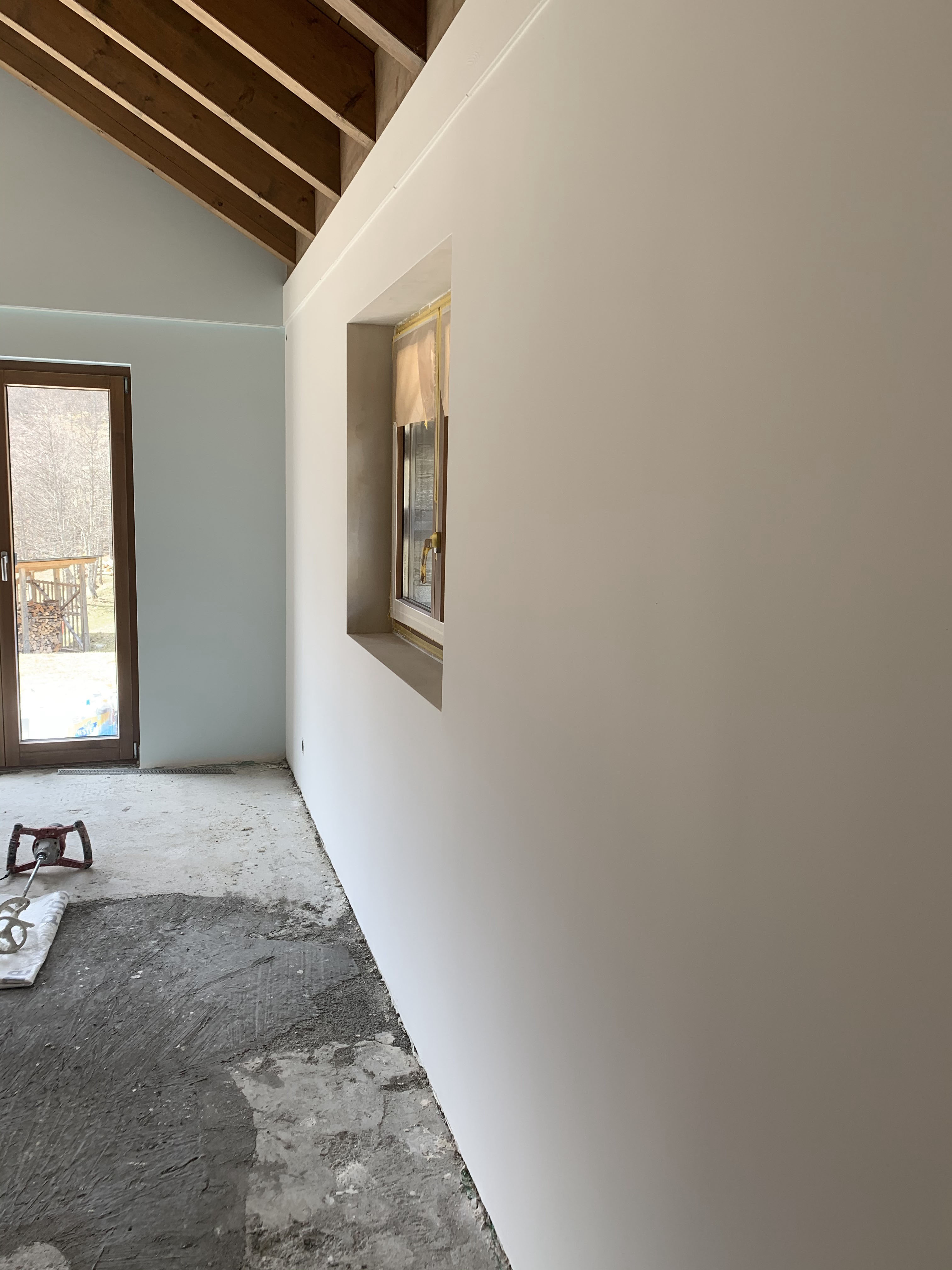 Rinnovamento locale interno Chalet