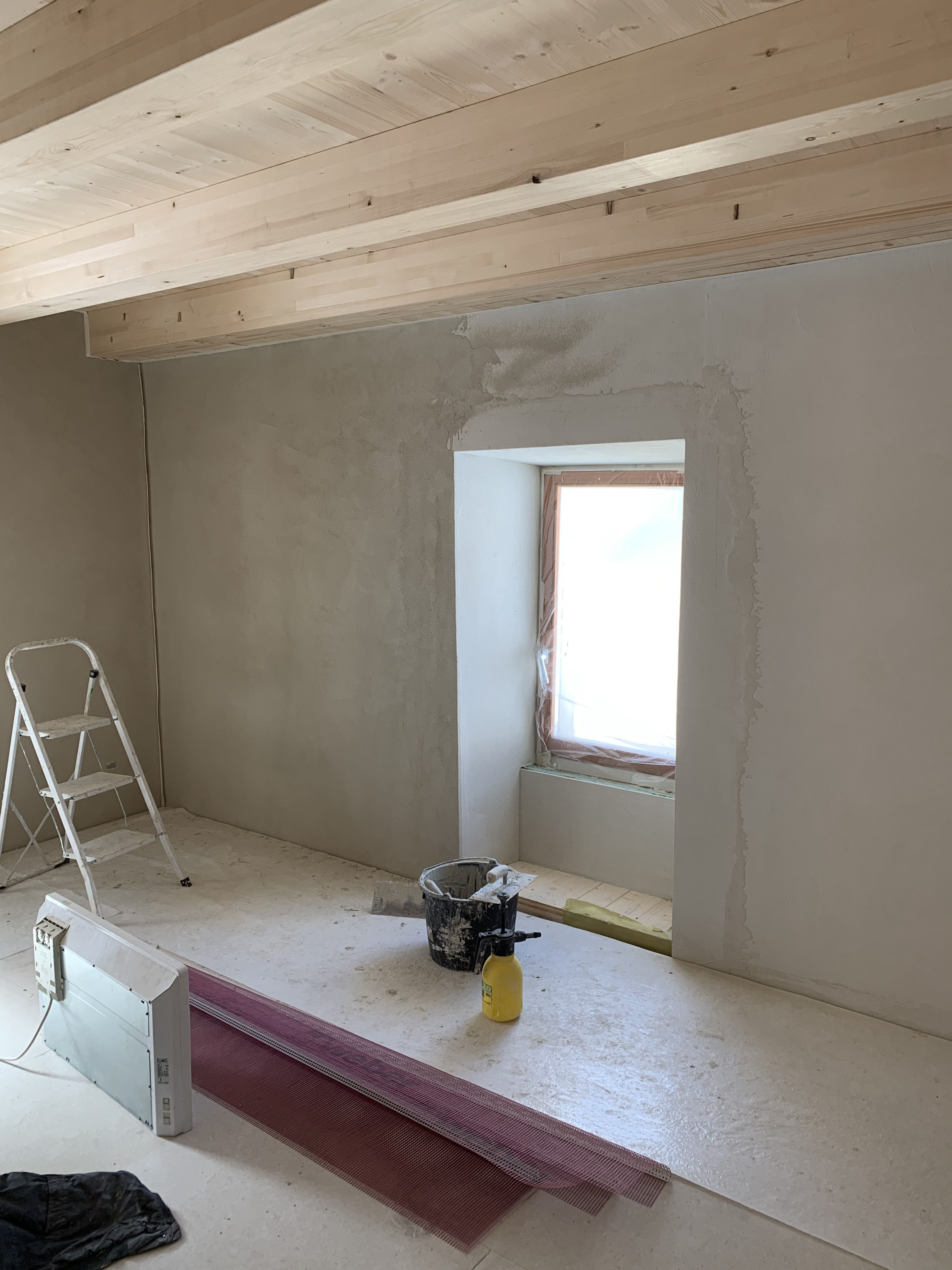 Risanamento di 6 camere con finitura minerale Marmorino KS